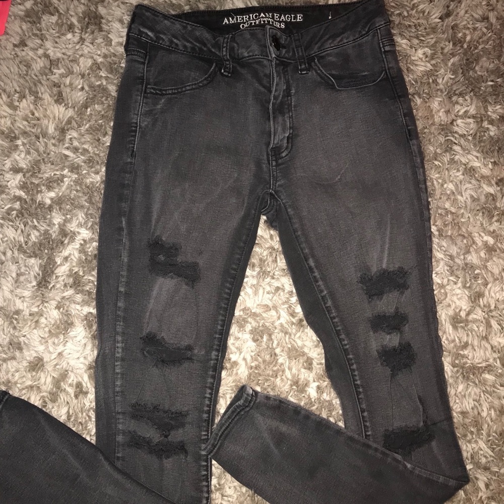 American Eagle black distressed jeans